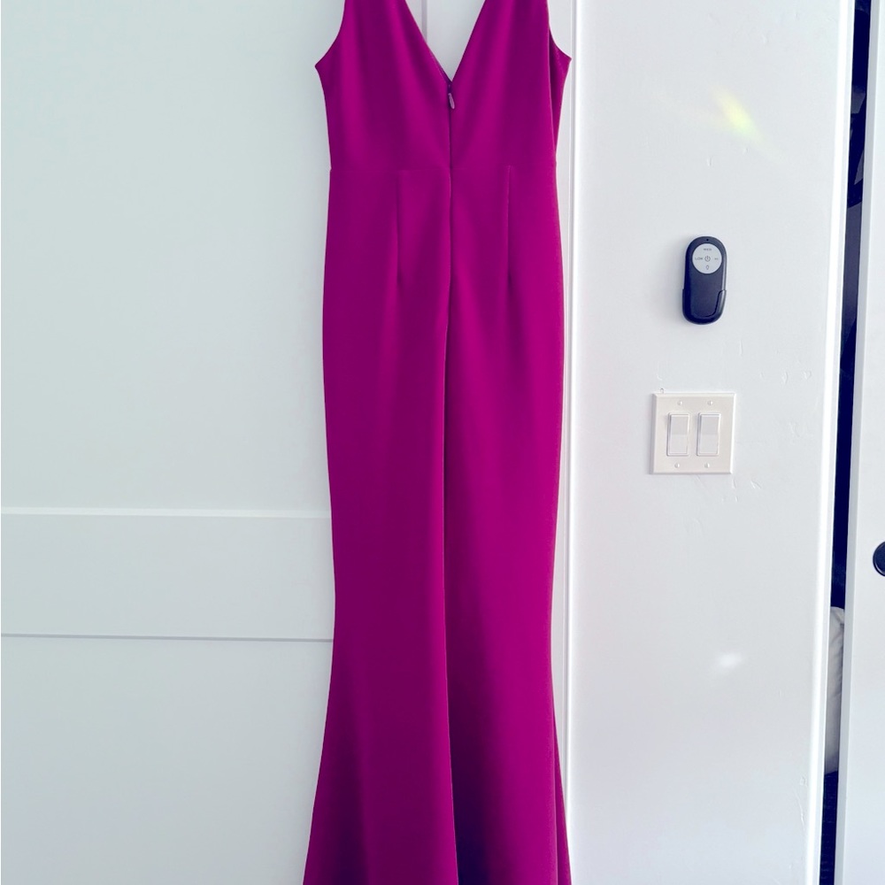 Lulus formal dress. Size medium in a fuchsia color.